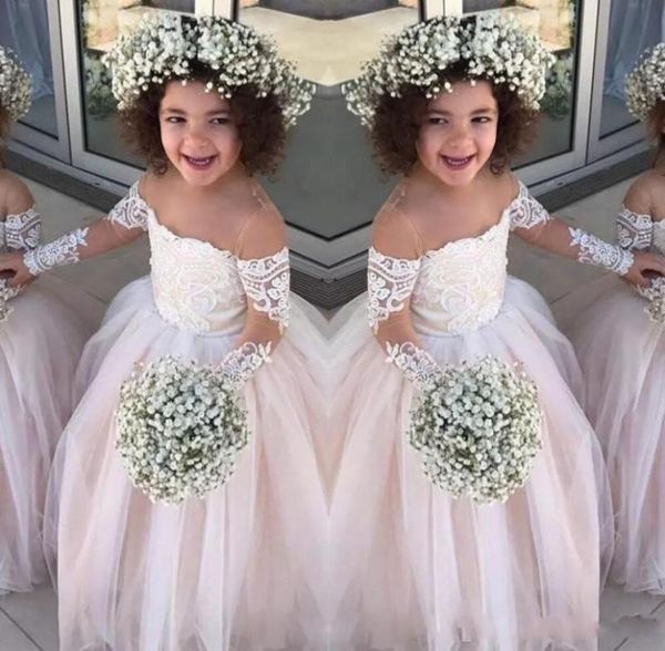 lace sheer long sleeves little girls pageant gowns tulle ball gown flower girl dresses for wedding baby birthday party dress 202057, White;blue
lace sheer long sleeves little girls pageant gowns tulle ball gown flower girl dresses for wedding baby birthday party dress 202057, White;blue