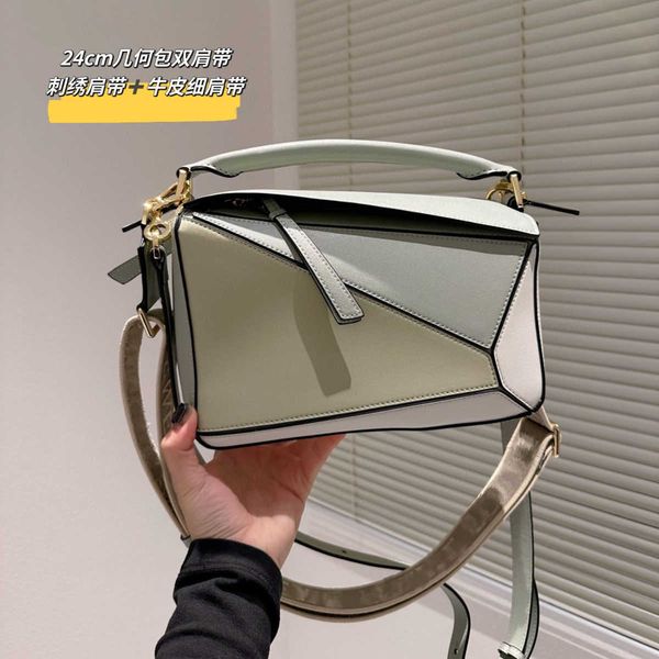 luxury designer loevve bag fashion shoulder bags 2023 women colored puzzle geometric embroidered wide strap messenger bags
luxury designer loevve bag fashion shoulder bags 2023 women colored puzzle geometric embroidered wide strap messenger bags