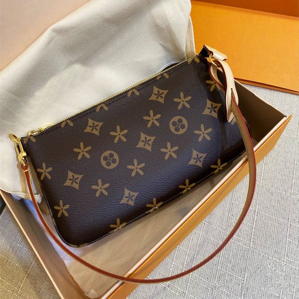 new style m58009 m40712 mini pochette shoulder bags clutch bag women's men accessories tote crossbody hobo designer bag small handbags, Red;black
new style m58009 m40712 mini pochette shoulder bags clutch bag women's men accessories tote crossbody hobo designer bag small handbags, Red;black