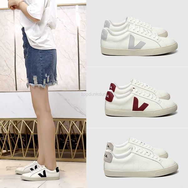 2023 french mm veja mmk flat bottom casual leather small white shoes women's round toe lace up sports shoes board shoes, Black
2023 french mm veja mmk flat bottom casual leather small white shoes women's round toe lace up sports shoes board shoes, Black