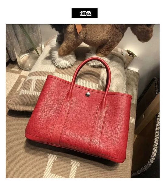 garden party bags designer baotou 2023 layer litchi cow leather togo commuter fashion versatile handbag large capacity women's bag1y7m
garden party bags designer baotou 2023 layer litchi cow leather togo commuter fashion versatile handbag large capacity women's bag1y7m