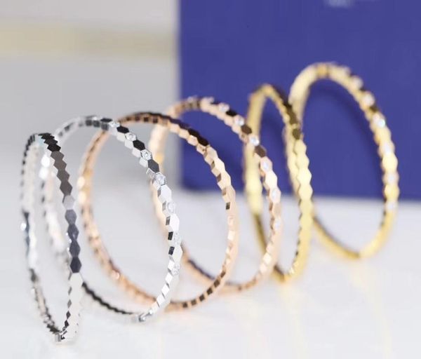 2020 fashion highquality ladies bracelet daily matching dress accessories the hard bracelet for dinner party xq3j1378574, Black
2020 fashion highquality ladies bracelet daily matching dress accessories the hard bracelet for dinner party xq3j1378574, Black