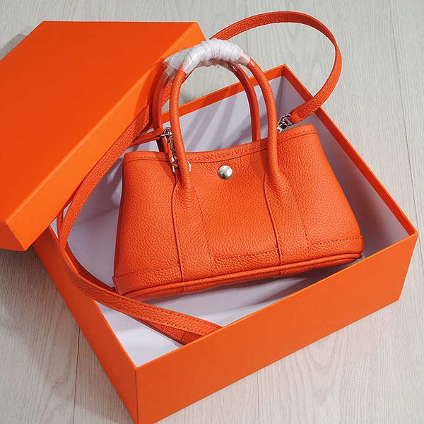 garden party bags designer women's bag exquisite 2023 new fashion mini garden small leather group portable messenger 1u9ai
garden party bags designer women's bag exquisite 2023 new fashion mini garden small leather group portable messenger 1u9ai
