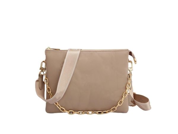 fashionable expert exquisite classic women's handbag luxury design crossbody bag small square genuine leather material handbag
fashionable expert exquisite classic women's handbag luxury design crossbody bag small square genuine leather material handbag