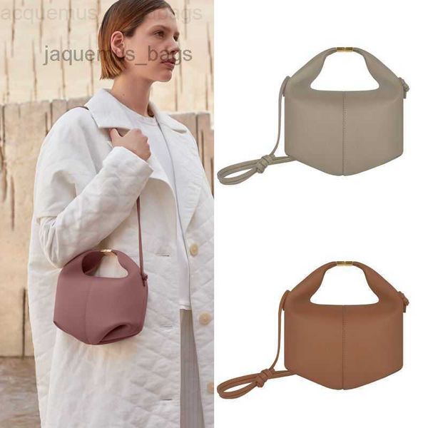 polene bento bag french brand niche design bag women's new fashion poleno leather women's bag small
polene bento bag french brand niche design bag women's new fashion poleno leather women's bag small