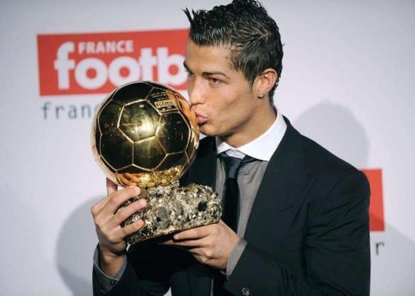 2014 world cup trophy cup fan souvenirs ballon d039or trophy resin ball award golden soccer trophy mr 21cm9219724
2014 world cup trophy cup fan souvenirs ballon d039or trophy resin ball award golden soccer trophy mr 21cm9219724