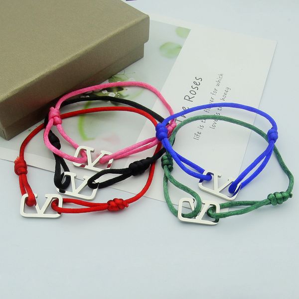 10 years factory wholesale ladies luxury brand v letter stainless steel rope bracelet suitable for couples to give gifts with dust bags., Black
10 years factory wholesale ladies luxury brand v letter stainless steel rope bracelet suitable for couples to give gifts with dust bags., Black