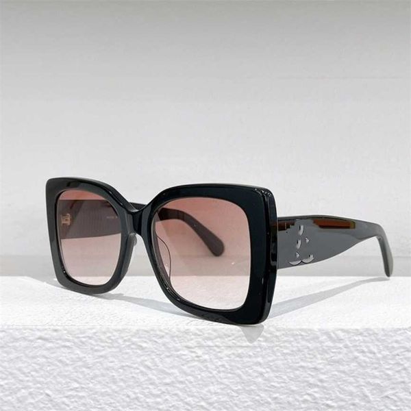 sunglasses 2023 new grandma xiang's new online celebrity with the same personality korean for women's versatile fashion sunglasses, White;black
sunglasses 2023 new grandma xiang's new online celebrity with the same personality korean for women's versatile fashion sunglasses, White;black