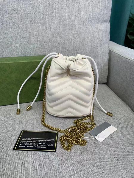 2023 designer luxury makeup classic bag crossbody bags lady's leather clutch fashion simple handbags 5 colors
2023 designer luxury makeup classic bag crossbody bags lady's leather clutch fashion simple handbags 5 colors