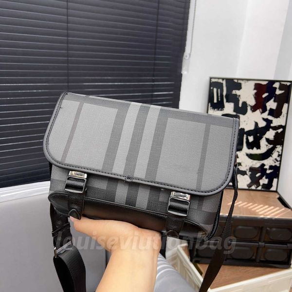 luxury designer bags vintage check leather mens crossbody bag large brand classic stripes nylon tb women's wallet purses fashion handba
luxury designer bags vintage check leather mens crossbody bag large brand classic stripes nylon tb women's wallet purses fashion handba