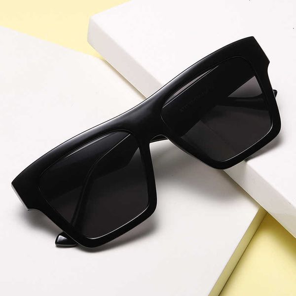 designer sunglasses fashion luxury brand 2023 new g men's sunglasses women's glasses square uv protection outdoor travel beach par, White;black
designer sunglasses fashion luxury brand 2023 new g men's sunglasses women's glasses square uv protection outdoor travel beach par, White;black