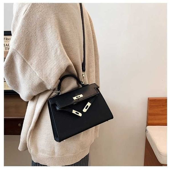 luxury designer tote bags h home kelys online store bag womens autumn and winter 2023 new single shoulder crossbody handbag leather premium
luxury designer tote bags h home kelys online store bag womens autumn and winter 2023 new single shoulder crossbody handbag leather premium