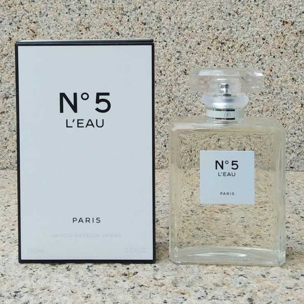 brand women perfume 100ml mademoiselle fragrance long lasting smell good version quality paris parfum miss lady girl coco spray cologne 3.4f
brand women perfume 100ml mademoiselle fragrance long lasting smell good version quality paris parfum miss lady girl coco spray cologne 3.4f