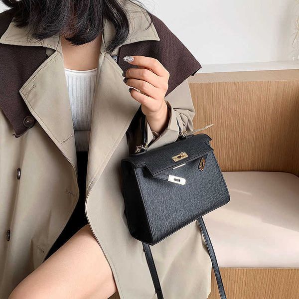 kelys h home designer tote bags high class small bag women's autumn and winter 2023 new fashion one shoulder crossbody bag portable min
kelys h home designer tote bags high class small bag women's autumn and winter 2023 new fashion one shoulder crossbody bag portable min