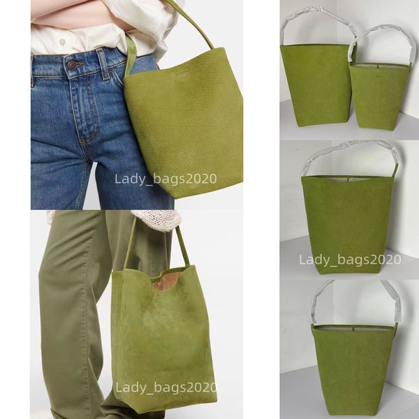 designer bags leather bag large capacity shoulder cowhide hand mother lichee grain head layer bucketclassic tote bag the row g1yg
designer bags leather bag large capacity shoulder cowhide hand mother lichee grain head layer bucketclassic tote bag the row g1yg