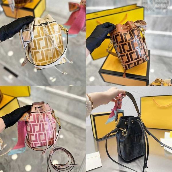 evening bags bucket bags designer bag women leather shoulder vintage color matching handbags lady crossbody purse wallet 230307
evening bags bucket bags designer bag women leather shoulder vintage color matching handbags lady crossbody purse wallet 230307