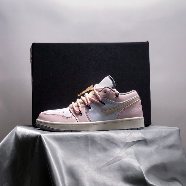 2023 lifestyle 1s lace up basketball jumpman 1 low pink white men women holidays popular streetwear
2023 lifestyle 1s lace up basketball jumpman 1 low pink white men women holidays popular streetwear