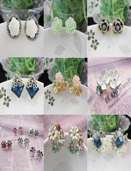 10pairslot mix style crystal fashion earrings nail stud for craft jewelry earring gift ea63396819, Golden;silver
10pairslot mix style crystal fashion earrings nail stud for craft jewelry earring gift ea63396819, Golden;silver
