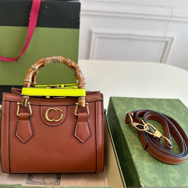 fashion mini diana tote bag luxury women shoulder bag bamboo handles design handbags double letter 20*16cm with box
fashion mini diana tote bag luxury women shoulder bag bamboo handles design handbags double letter 20*16cm with box