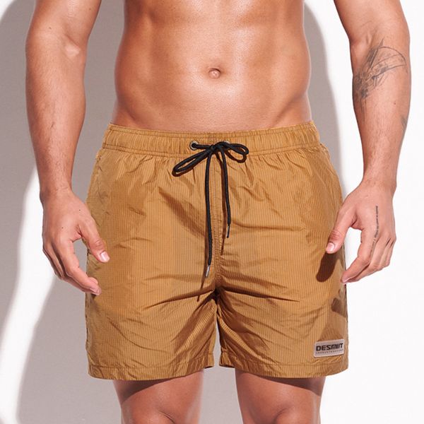 men's shorts desmiit swimming shorts men's swimsuit suitcase men's board shorts quick drying beach board surfing shorts beach, White;black
men's shorts desmiit swimming shorts men's swimsuit suitcase men's board shorts quick drying beach board surfing shorts beach, White;black