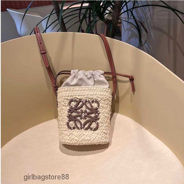 loewc raffia tote bag designer girl bags design vacation style straw woven 2023 cylinder seaside travel crossbody versatile bucket
loewc raffia tote bag designer girl bags design vacation style straw woven 2023 cylinder seaside travel crossbody versatile bucket