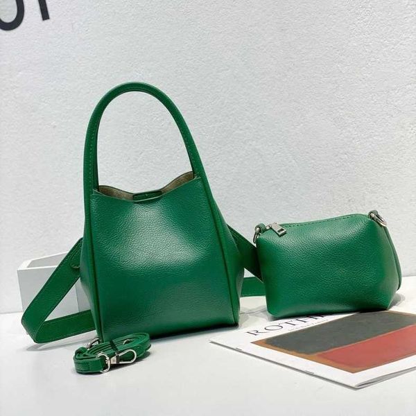 cross body tote bag small children and mothers handbag high-quality bucket bag female commuting vegetable basket female bag
cross body tote bag small children and mothers handbag high-quality bucket bag female commuting vegetable basket female bag