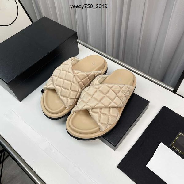 beach leather zapatillas oip789 channel slippers slides women ccity sandals summer fashion designer outdoor slipper shoe shoes luxury
beach leather zapatillas oip789 channel slippers slides women ccity sandals summer fashion designer outdoor slipper shoe shoes luxury