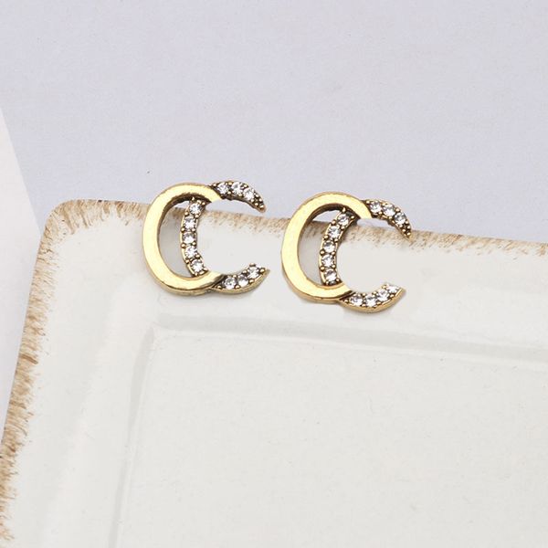 luxurys designer brand elegant stud earring double letters girls earrings luxury fashion jewelry woman earring gift accessoriesy 20style, Golden;silver
luxurys designer brand elegant stud earring double letters girls earrings luxury fashion jewelry woman earring gift accessoriesy 20style, Golden;silver