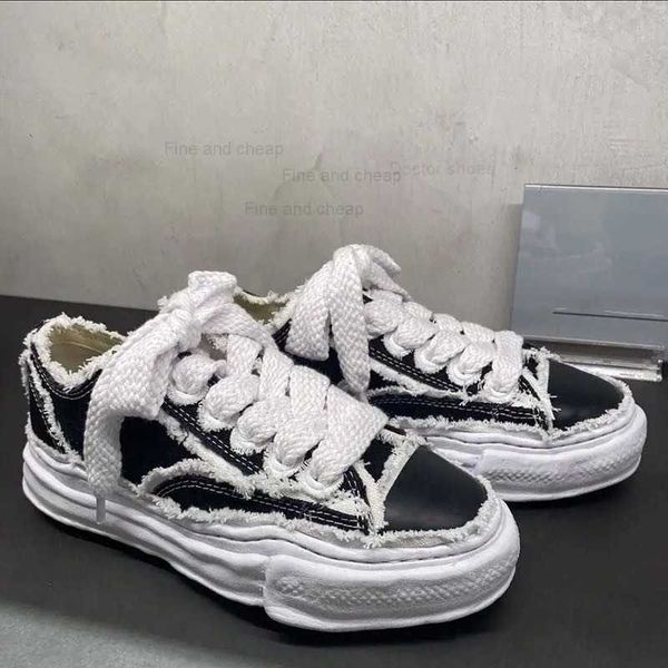 2023 mmy dissolving shoes canvas shoes fashion casual shoes men women platform wave sneakers rubber sole high street trainers maison mihara, Black
2023 mmy dissolving shoes canvas shoes fashion casual shoes men women platform wave sneakers rubber sole high street trainers maison mihara, Black