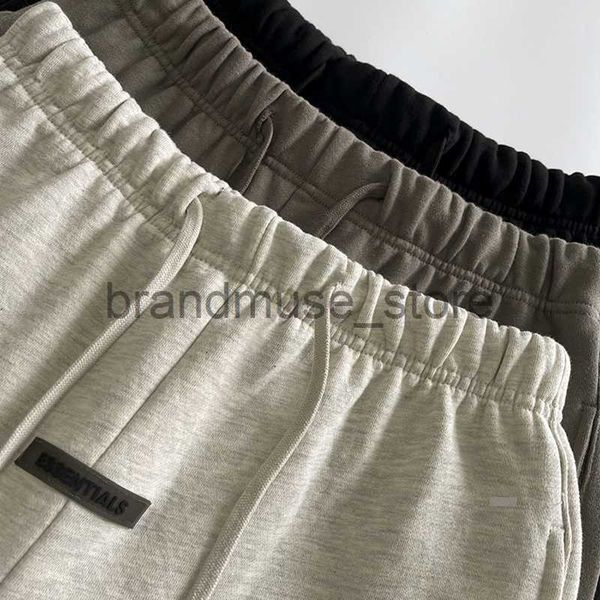 men's pants essentials pants mens sweatpants reflective letter print fleece jogging trousers loose hip hop cotton sports pants j230711, Black
men's pants essentials pants mens sweatpants reflective letter print fleece jogging trousers loose hip hop cotton sports pants j230711, Black