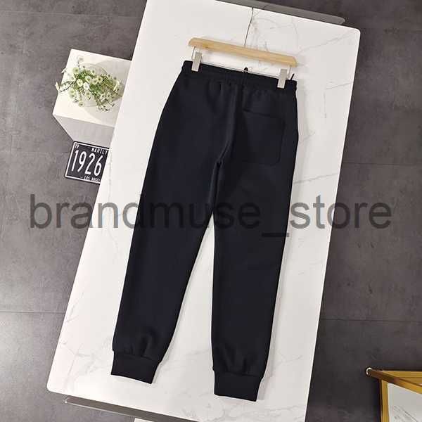 men's pants small classic basic mens pant france luxury brand sweatpants spring and summer 2022 casual pants j230711, Black
men's pants small classic basic mens pant france luxury brand sweatpants spring and summer 2022 casual pants j230711, Black