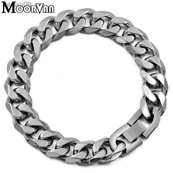 moorvan jewelry men bracelet cuban links chains stainless steel bracelet for bangle male accessory wholesale b284 l230704, Black
moorvan jewelry men bracelet cuban links chains stainless steel bracelet for bangle male accessory wholesale b284 l230704, Black