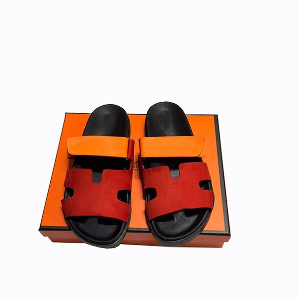 2023 designer chypre sandal slipper slides beach shoes flat sandals luxury summer leather flip flops black calfskin insole sandals men women
2023 designer chypre sandal slipper slides beach shoes flat sandals luxury summer leather flip flops black calfskin insole sandals men women
