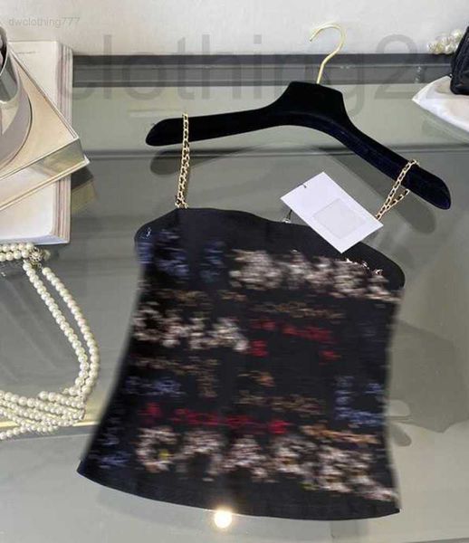 designer designer runway summer 2022 women's t-shirt fashion chain tanks ladies elegant letter women sleeveless casual tank 8, White
designer designer runway summer 2022 women's t-shirt fashion chain tanks ladies elegant letter women sleeveless casual tank 8, White