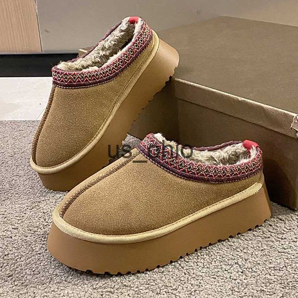slippers women 2022 new fur short plush flip flops platform slippers winter shoes casual home cotton shoes warm flats boots mules zapatos j2, Black
slippers women 2022 new fur short plush flip flops platform slippers winter shoes casual home cotton shoes warm flats boots mules zapatos j2, Black