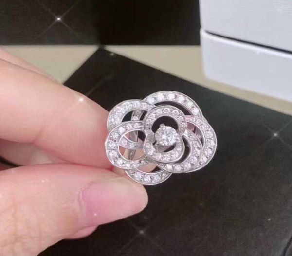 fashion luxury hollow camellia ring women039s s925 sterling silver fine jewelry popular brands in europe party shine 2022new ri2517382, Golden;silver
fashion luxury hollow camellia ring women039s s925 sterling silver fine jewelry popular brands in europe party shine 2022new ri2517382, Golden;silver
