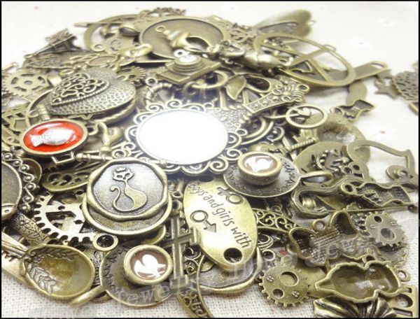 new design 4080 pcs vintage ancient bronze charm mixed 100g alloy pendant diy for bracelet necklace jewelry making3624914, Bronze;silver
new design 4080 pcs vintage ancient bronze charm mixed 100g alloy pendant diy for bracelet necklace jewelry making3624914, Bronze;silver