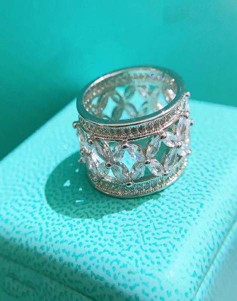 designers rings luxury women rings with diamond butterfly design engagement woman jewelry temperament versatile fashion style jewe7940846, Golden;silver
designers rings luxury women rings with diamond butterfly design engagement woman jewelry temperament versatile fashion style jewe7940846, Golden;silver