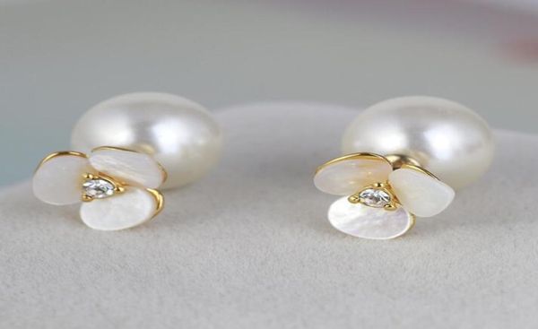 luxury designer famous earrings flower style double side stud earrings with pearl jewelry for women party gift3039851, Golden;silver
luxury designer famous earrings flower style double side stud earrings with pearl jewelry for women party gift3039851, Golden;silver