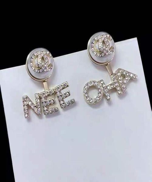 luxury women earrings designer stud gold plated extravagant white pearl earrings engagement earring for lady gifts who6858733, Golden;silver
luxury women earrings designer stud gold plated extravagant white pearl earrings engagement earring for lady gifts who6858733, Golden;silver