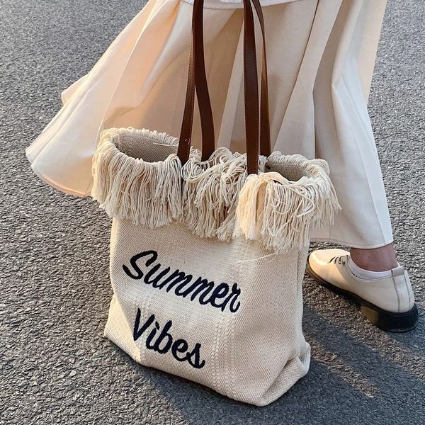 other bags canvas handbag with tassels summer vibrating handbag large capacity leisure simple shopping shoulder bag 230712, Black;red
other bags canvas handbag with tassels summer vibrating handbag large capacity leisure simple shopping shoulder bag 230712, Black;red