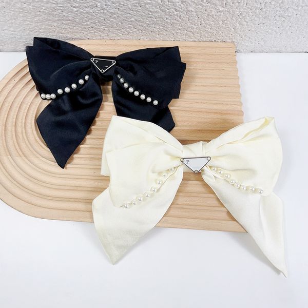 luxury barrettes hair pins designer womens letter hairpin brand classic versatile leisure hairclips fashion girls pearl bowknot hairpin hair, Black;brown
luxury barrettes hair pins designer womens letter hairpin brand classic versatile leisure hairclips fashion girls pearl bowknot hairpin hair, Black;brown