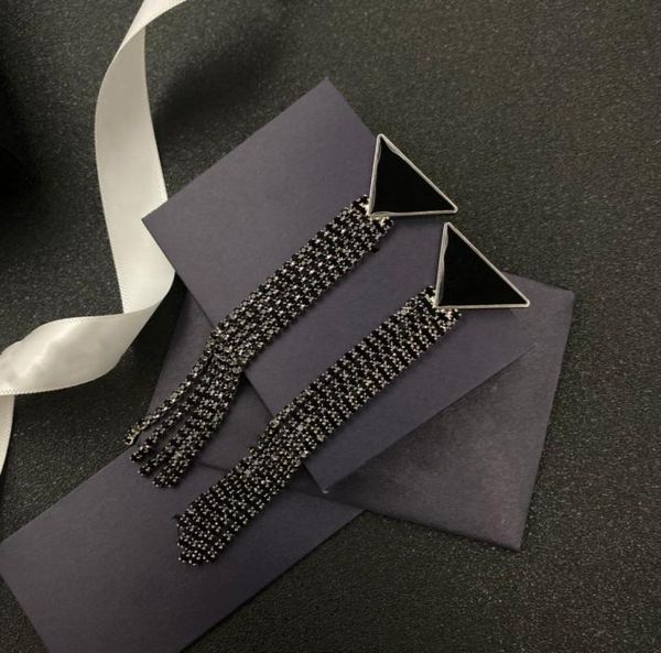 fashion personality domineering street desigs tassels diamond charm earrings party women silver needle 9254100175, Golden
fashion personality domineering street desigs tassels diamond charm earrings party women silver needle 9254100175, Golden