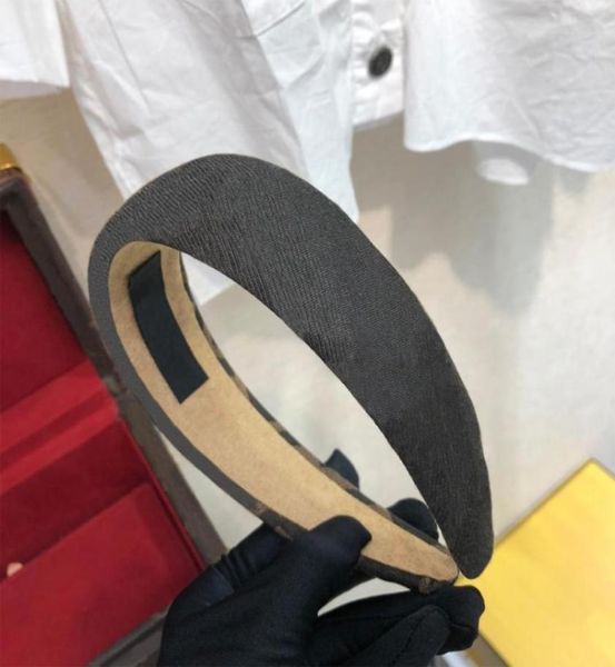 designer ins fashion cletter women hair sticks fashion girl headbandwomen designer headbands hair accessories for women head 162166621513, Silver
designer ins fashion cletter women hair sticks fashion girl headbandwomen designer headbands hair accessories for women head 162166621513, Silver
