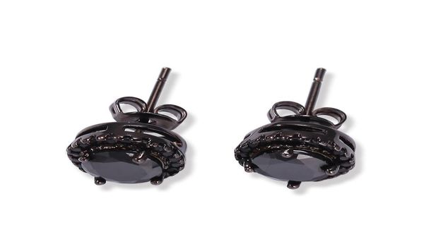 fourclaw black zircon studs circular square transparent zircon studs new hiphop men039s jewelry8379944, Golden;silver
fourclaw black zircon studs circular square transparent zircon studs new hiphop men039s jewelry8379944, Golden;silver