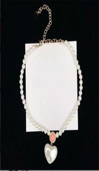 luxury jewelry heart shaped middle rhinestone pearl brass necklace european and american fashion simple sweater chain6832043, Golden;silver
luxury jewelry heart shaped middle rhinestone pearl brass necklace european and american fashion simple sweater chain6832043, Golden;silver