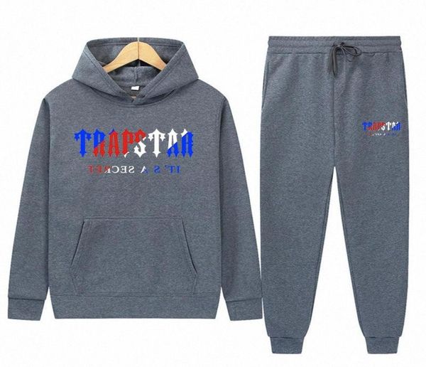 designer tracksuit brand printed sportswear men winter clothing warm two pieces set loose hoodie sweatshirt pants jogging6805392, Gray
designer tracksuit brand printed sportswear men winter clothing warm two pieces set loose hoodie sweatshirt pants jogging6805392, Gray