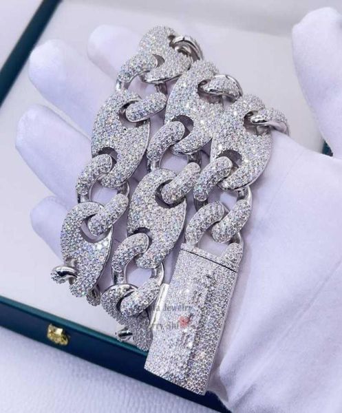 white gold silver 925 20mm mariner link iced out hip hop men rapper jewelry custom name lock moissanite chain1367964
white gold silver 925 20mm mariner link iced out hip hop men rapper jewelry custom name lock moissanite chain1367964