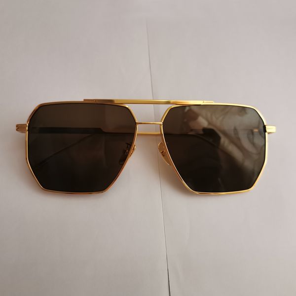 gold metal square rectangle mens sunglasses brown lenses women fashion sunglasses summer sunnies gafas de sol sonnenbrille uv400 eye wear wi, White;black
gold metal square rectangle mens sunglasses brown lenses women fashion sunglasses summer sunnies gafas de sol sonnenbrille uv400 eye wear wi, White;black