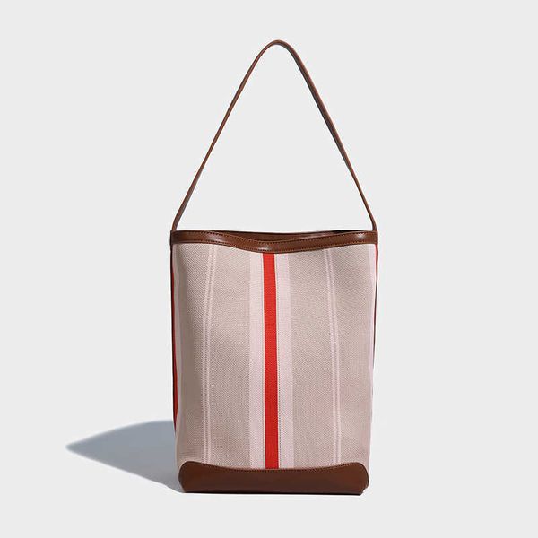 small design lazy tote bag women's large capacity commuter bag fly weaving underarm bucket bag one shoulder bag
small design lazy tote bag women's large capacity commuter bag fly weaving underarm bucket bag one shoulder bag